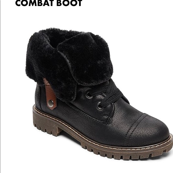 Black Roxy Bruna Lace-Up Boots - Picture 6 of 7